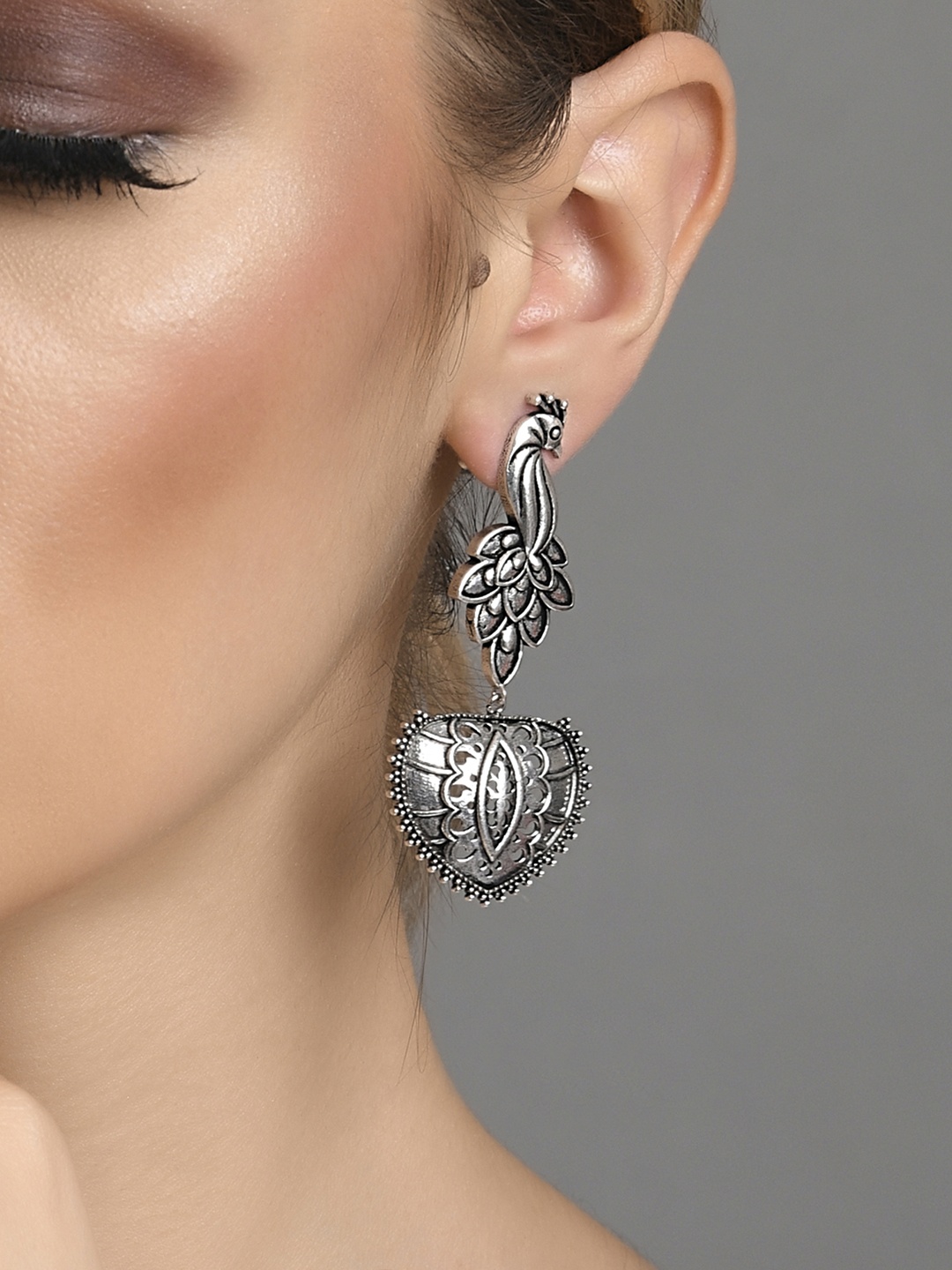 

Fida Silver-Toned Contemporary Drop Earrings