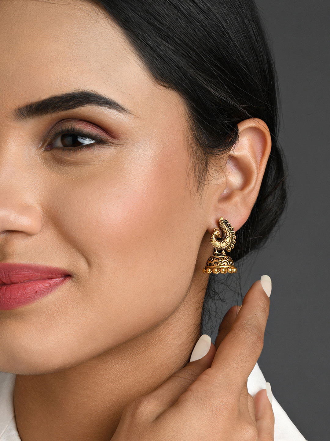 

Fida Black Contemporary Jhumkas Earrings