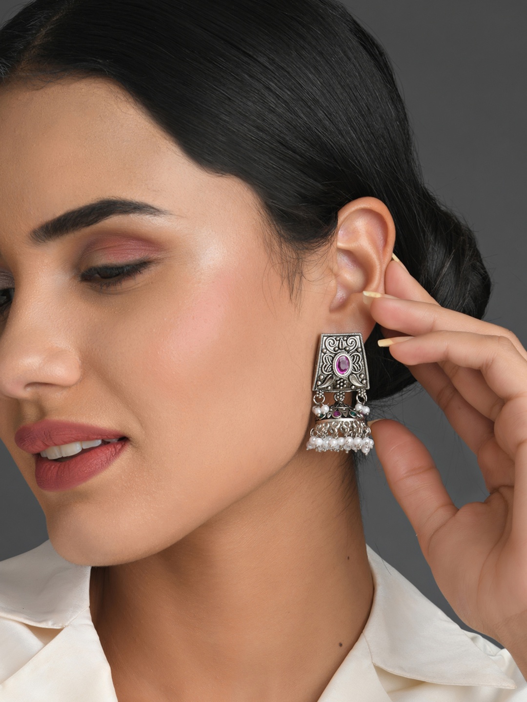 

Fida Pink & Silver-Toned Contemporary Jhumkas Earrings