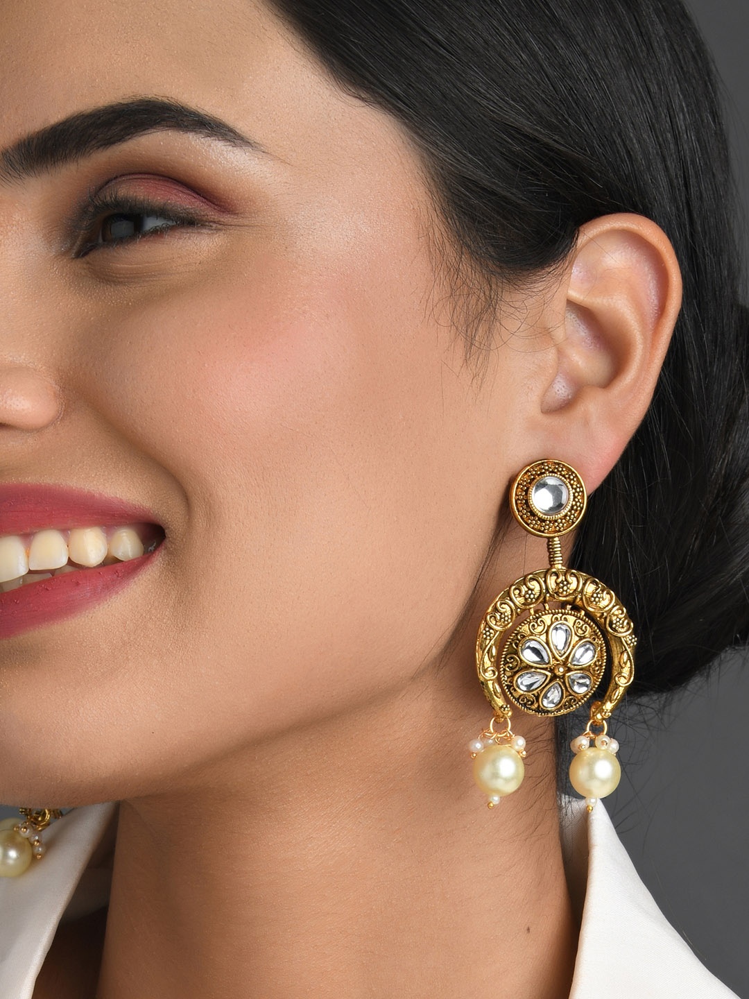 

Fida White Contemporary Jhumkas Earrings, Gold