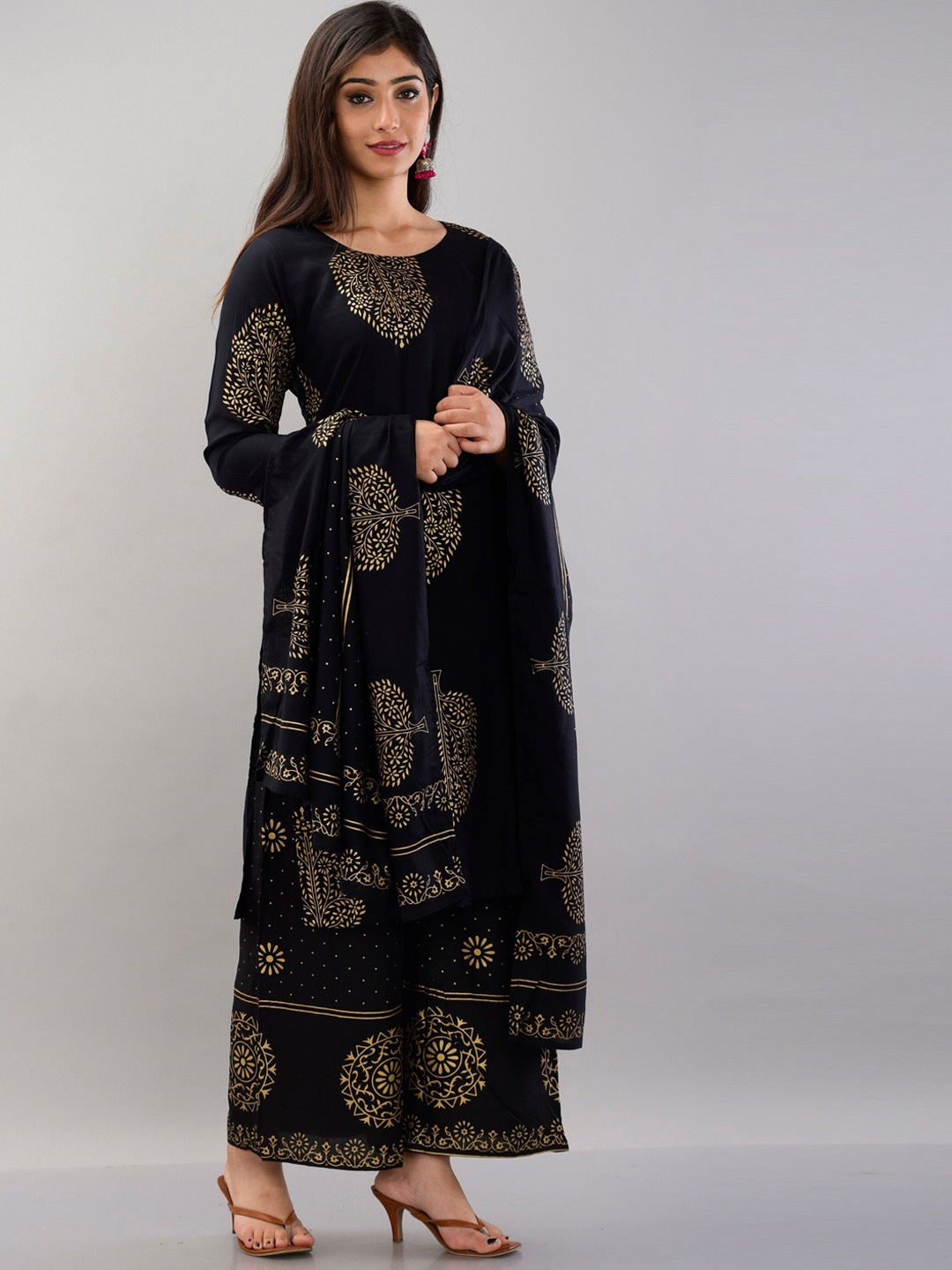 

KALINI Women Black Ethnic Motifs Printed Kurta with Palazzos & Dupatta