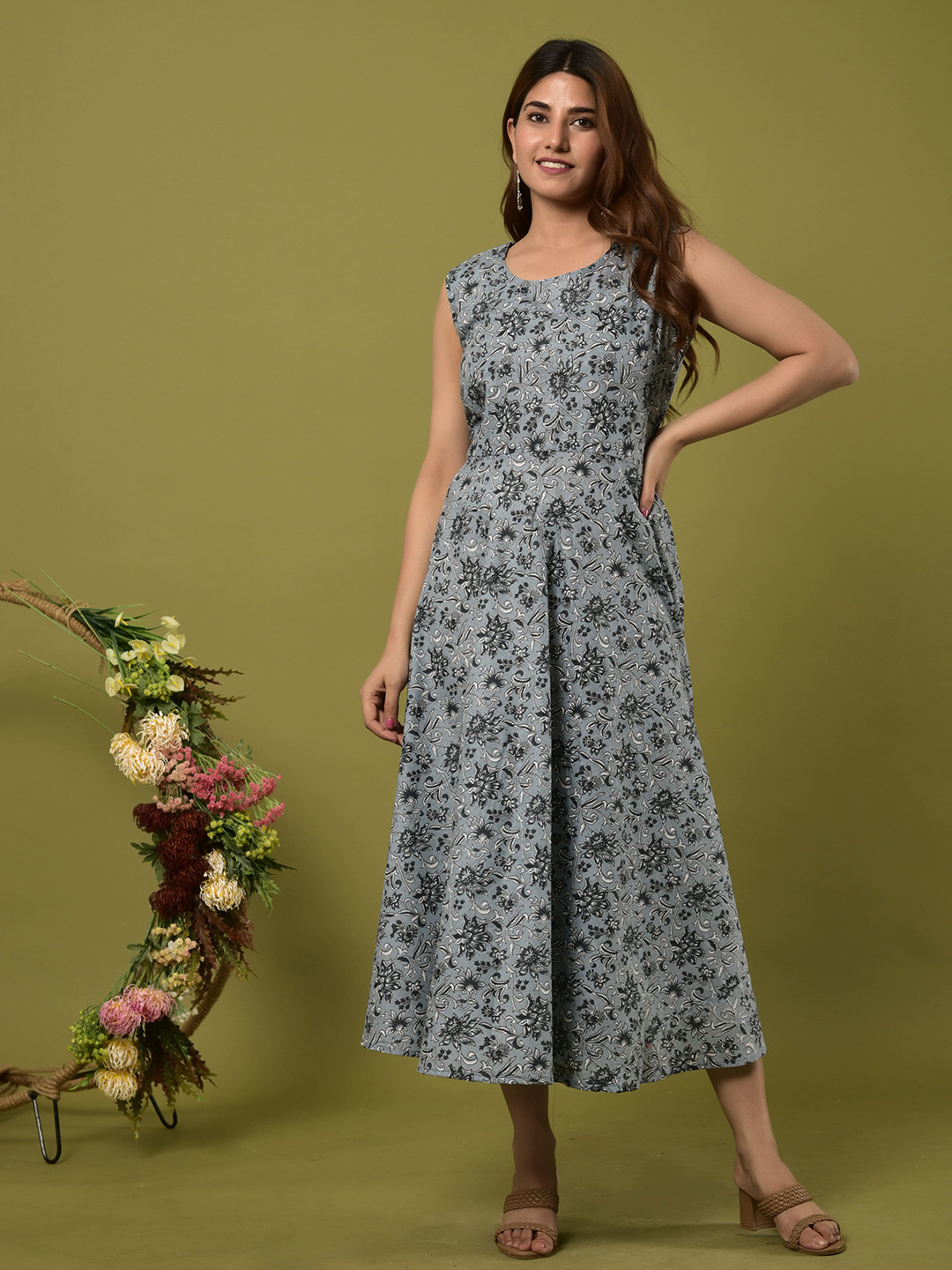

KALINI Grey Floral A-Line Midi Dress