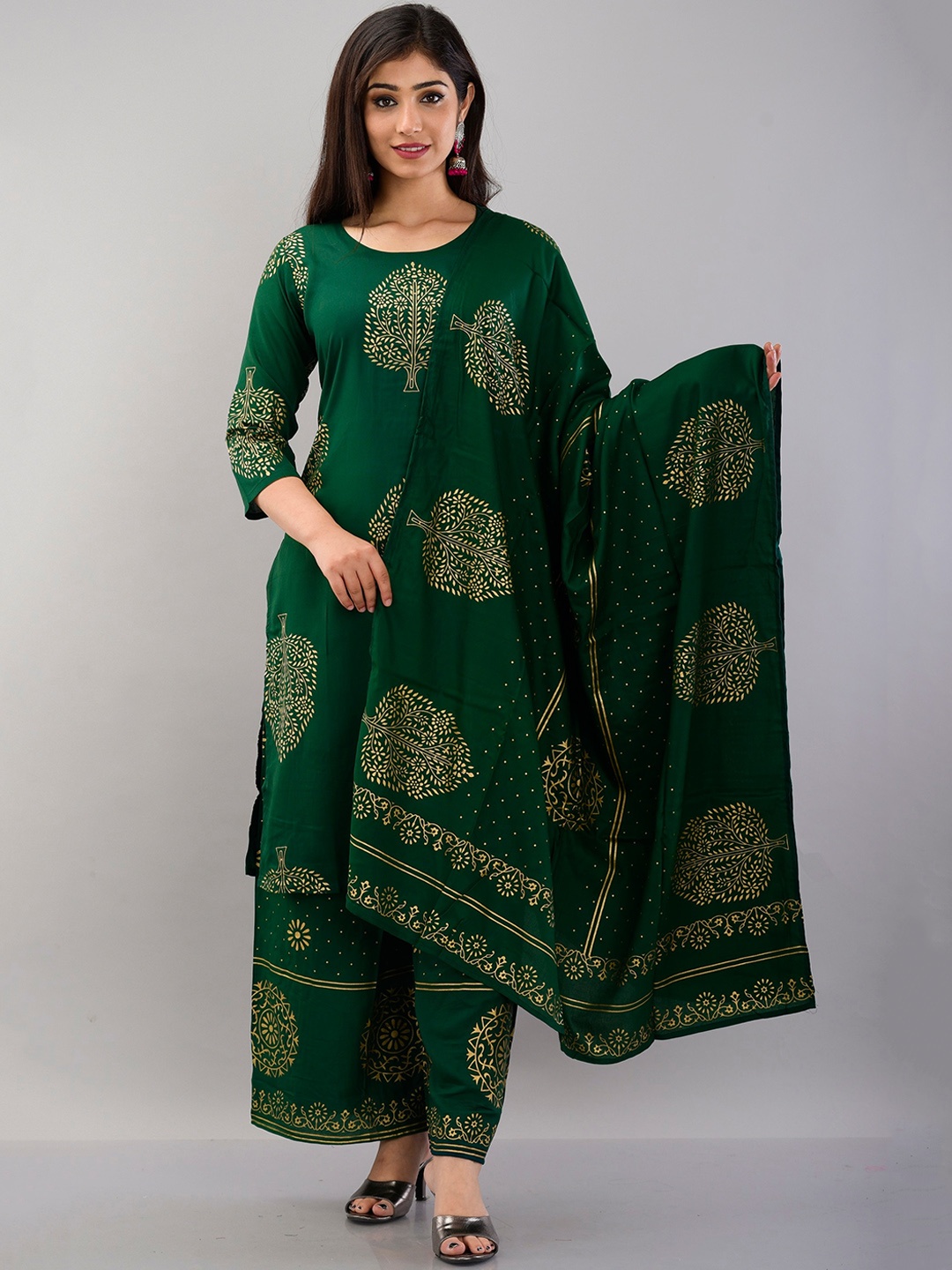 

KALINI Women Green Ethnic Motifs Printed Kurta With Palazzos & Dupatta