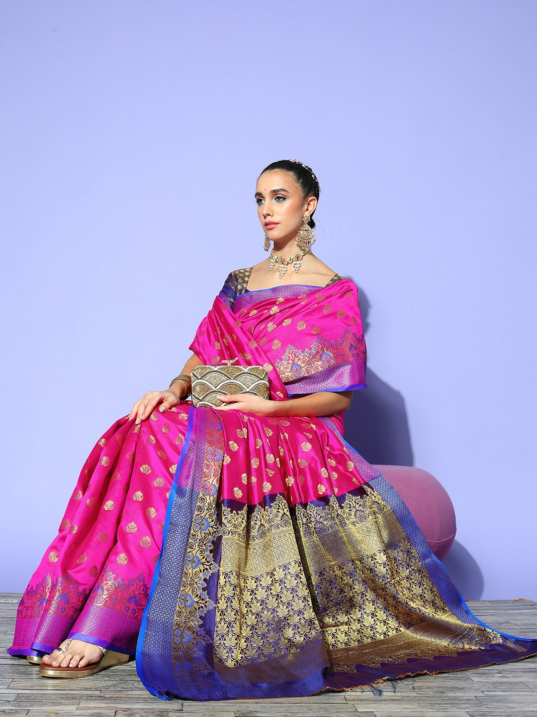 

Mitera Woven Design Saree with Woven Design border, Pink