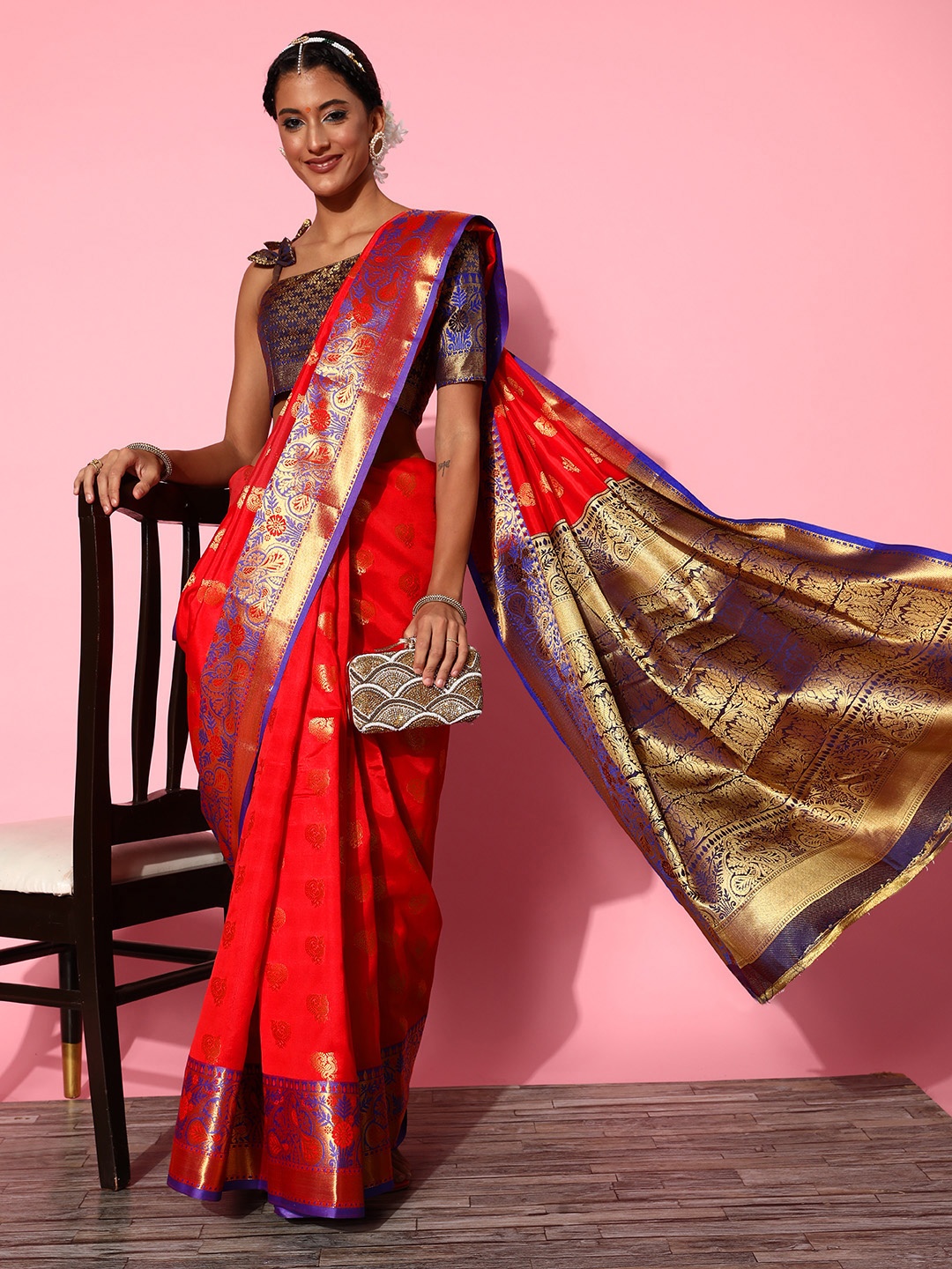 

Mitera Woven Design Saree with Woven Design border, Red