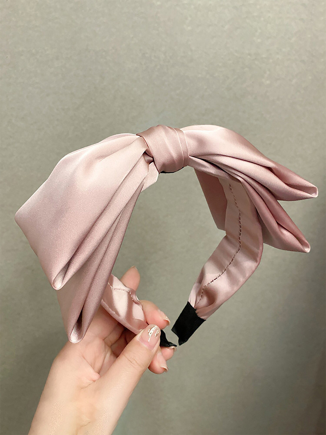

Bellofox Women Pink & Black Lace Hairband
