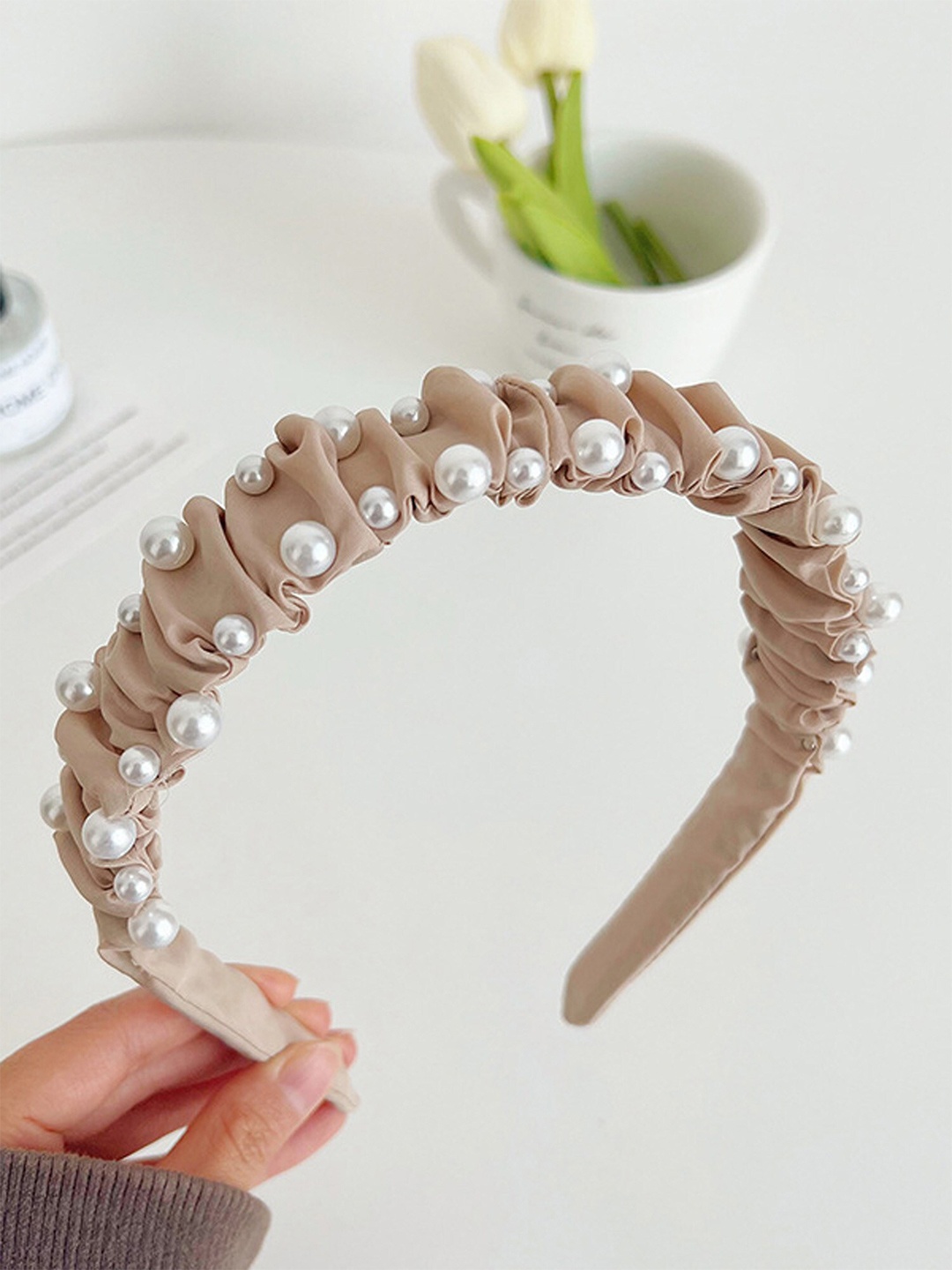 

Bellofox Women Beige & White Beaded Hairband