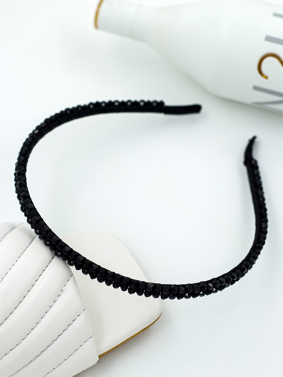 

Bellofox Women Black Hairband