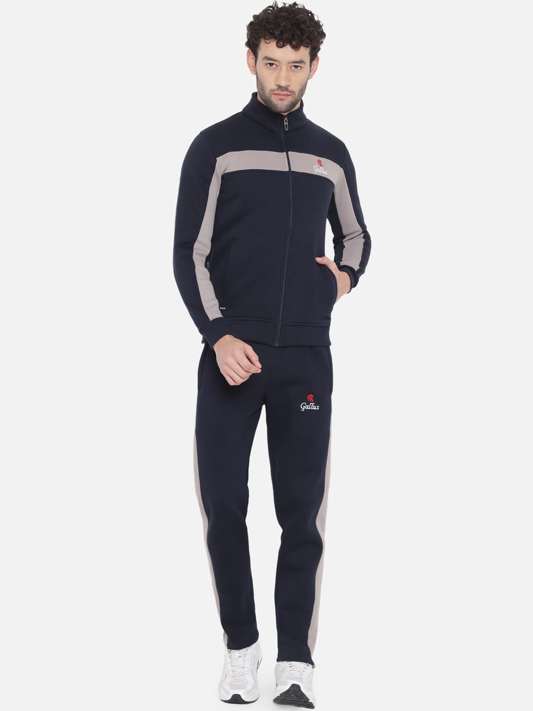 

Gallus Men Navy Blue & Beige Colourblocked Tracksuit