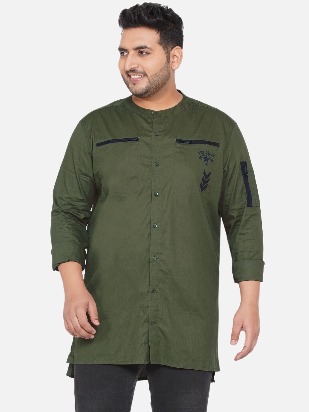 

Santonio Men Green Classic Casual Shirt