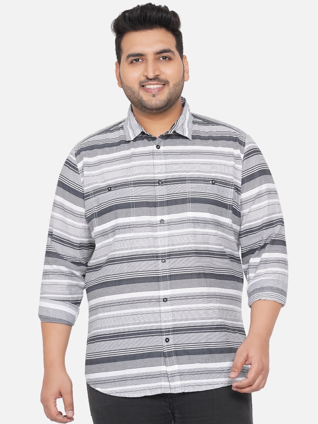 

Santonio Men Black Classic Horizontal Stripes Striped Casual Shirt