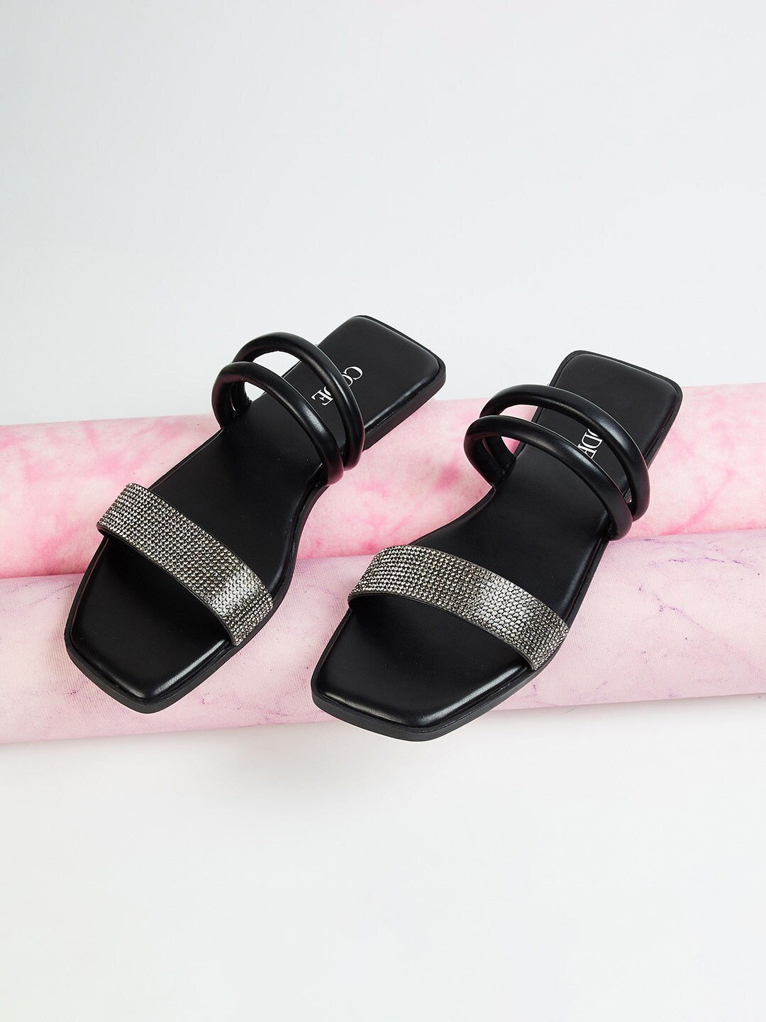 

CODE by Lifestyle Women Black Embellished Flats