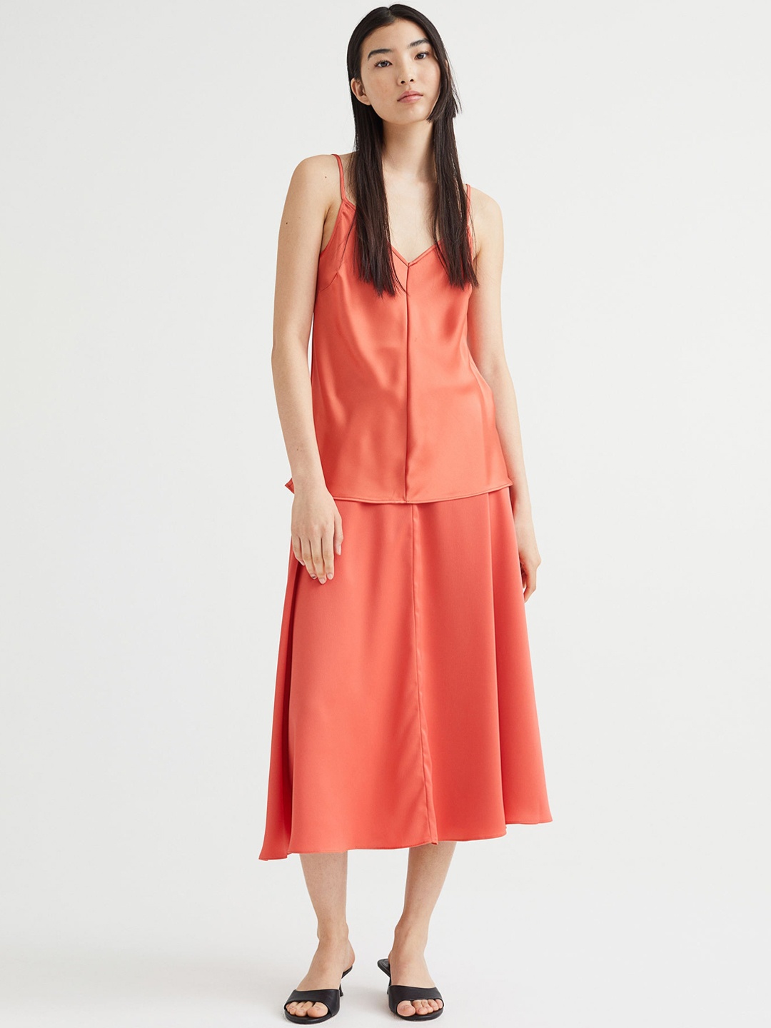 

H&M Women Orange Calf-Length Satin Skirt