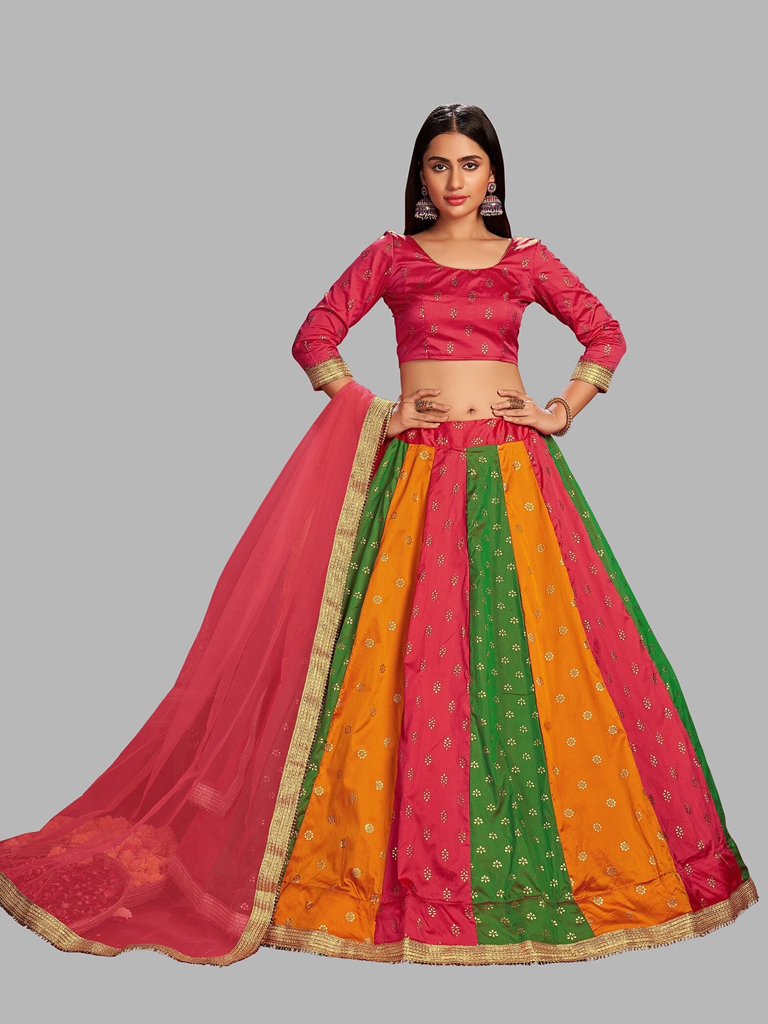 

Atsevam Women Green & Pink Printed Tie and Dye Semi-Stitched Lehenga Choli
