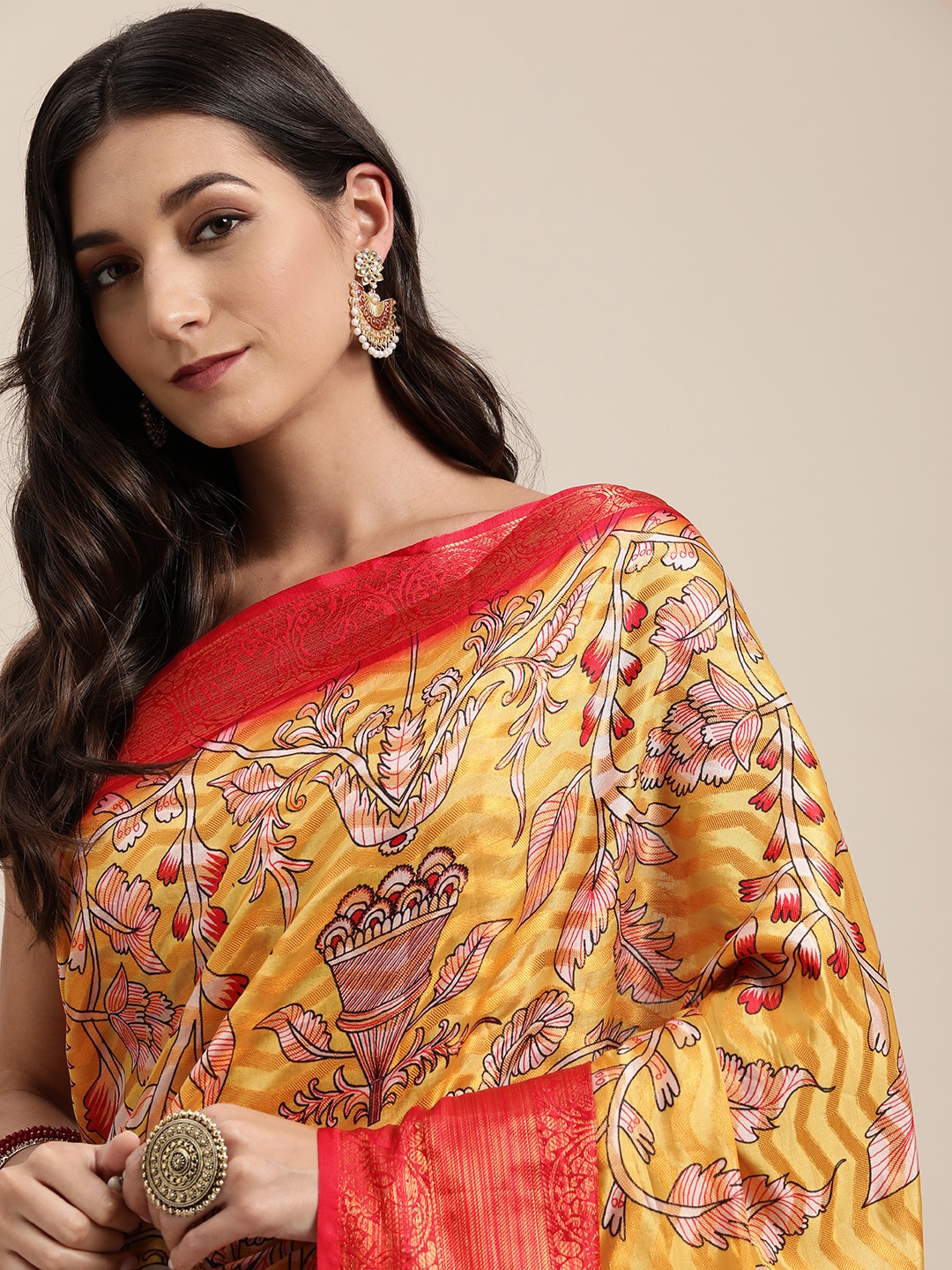 

VASTRANAND Yellow Kalamkari Block Print Saree