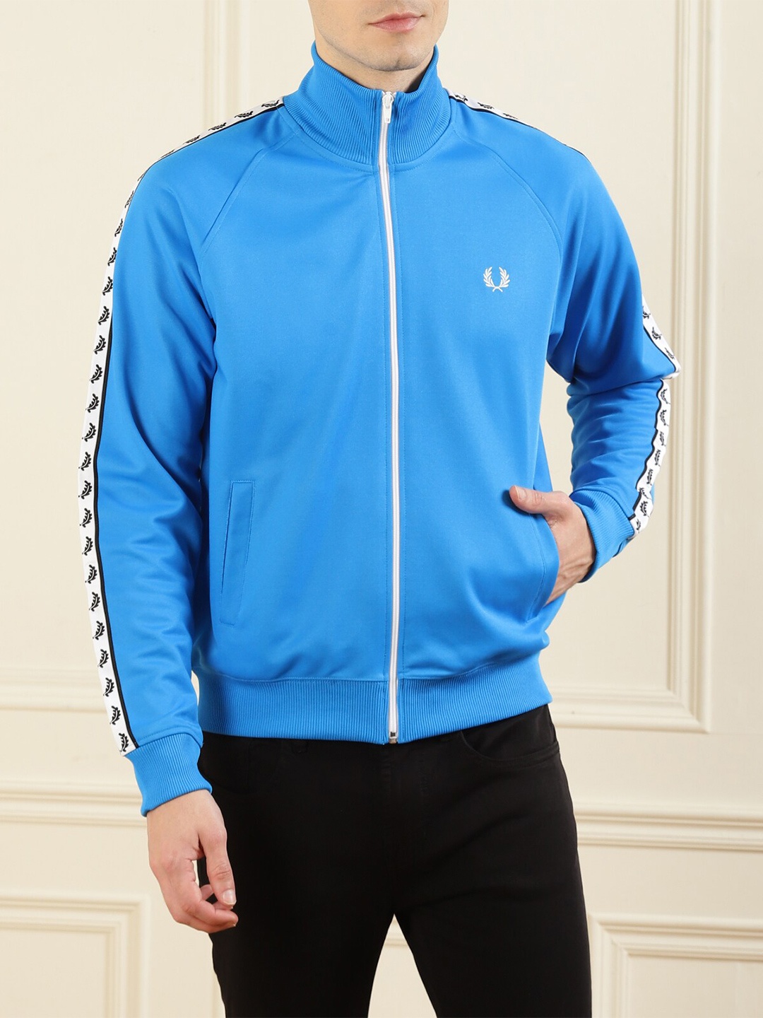 

Fred Perry Men Blue Full Sleeve Solid Sweatshirt