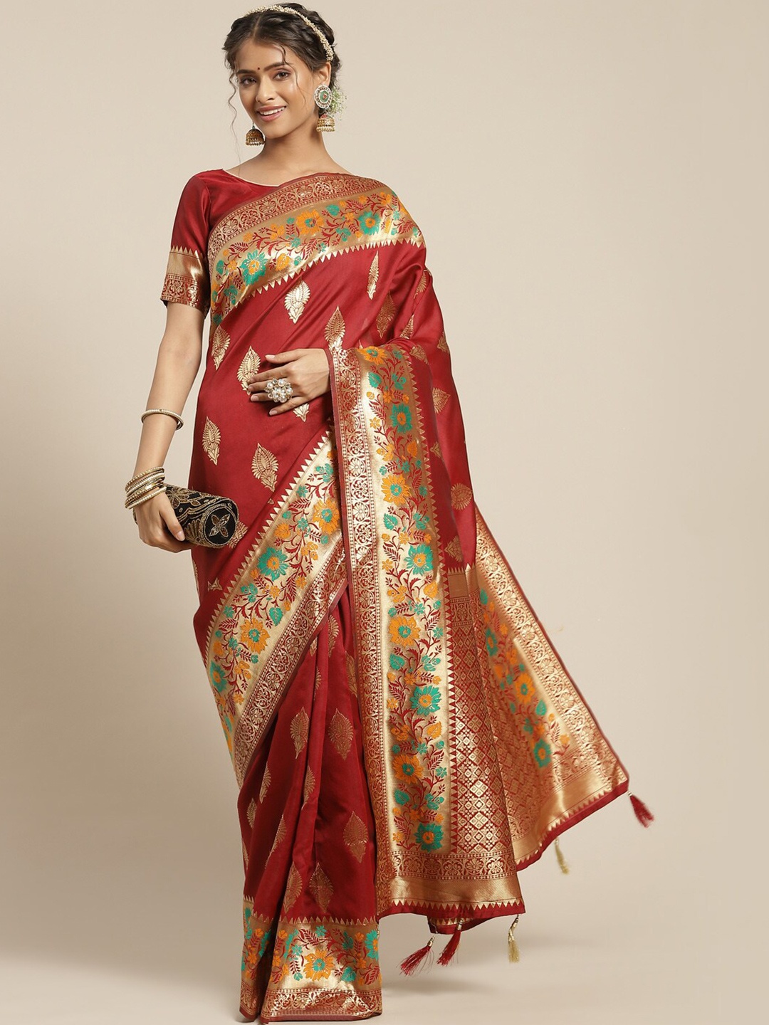 

Mitera Maroon & Gold-Toned Ethnic Motifs Zari Silk Blend Sambalpuri Saree