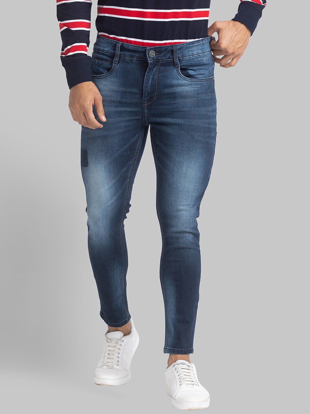 

Parx Men Blue Skinny Fit Heavy Fade Jeans
