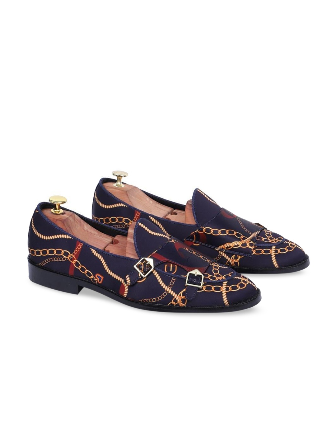 

GRIFFIN Men Black Printed Slip-On Sneakers