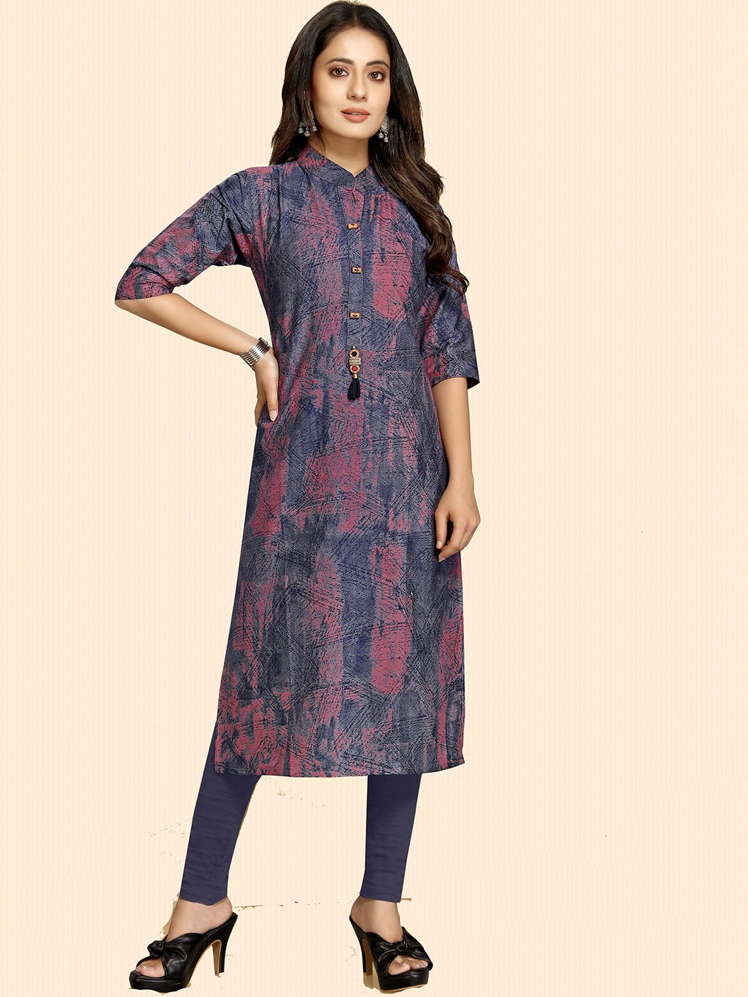 

RACHNA Abstract Printed Mandarin Collar Denim Straight Kurta, Navy blue