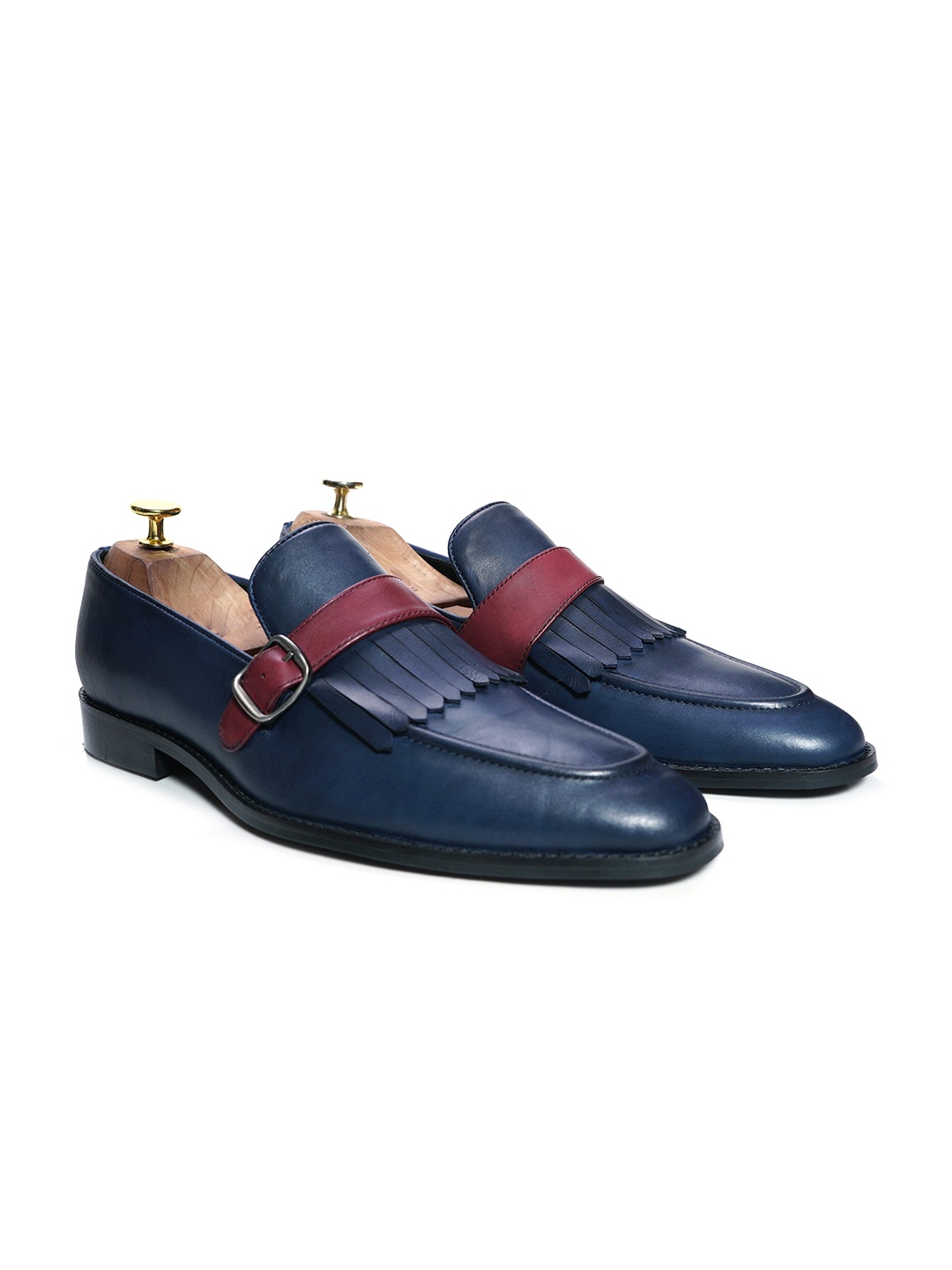 

GRIFFIN Men Navy Blue Colourblocked Leather Loafers