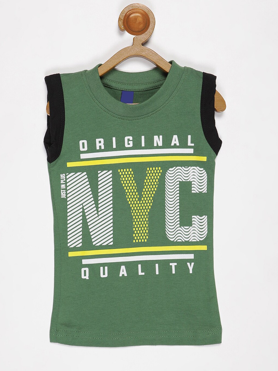 

V2 Value & Variety Boys Green Printed Applique T-shirt