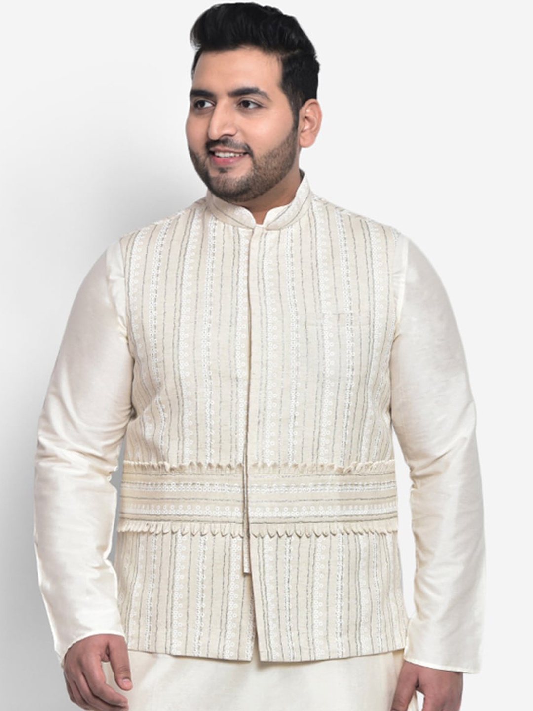 

KISAH Men Printed Zari Regular Fit Nehru Jacket, White
