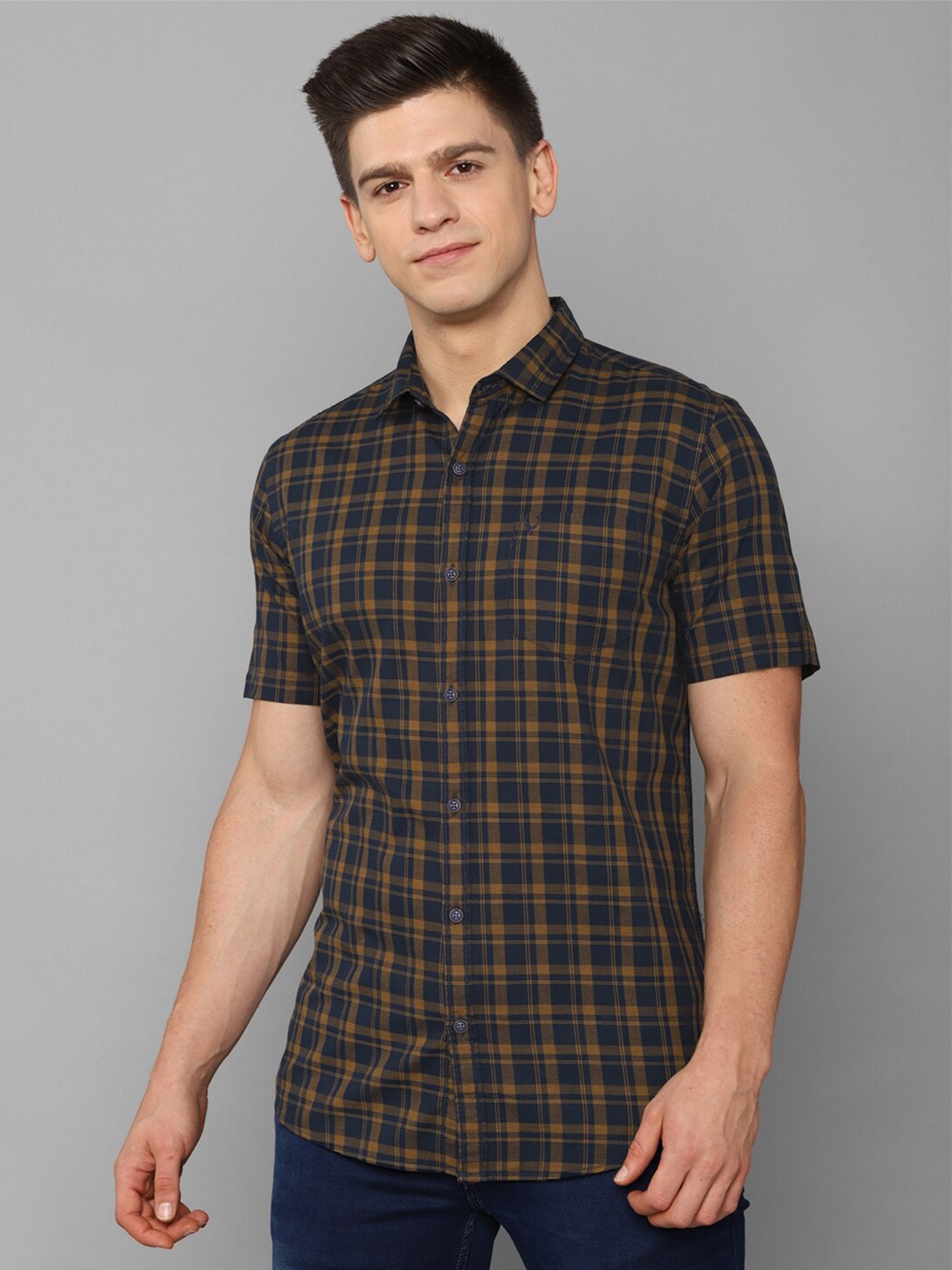 

Allen Solly Sport Men Navy Blue Tartan Checks Checked Casual Shirt