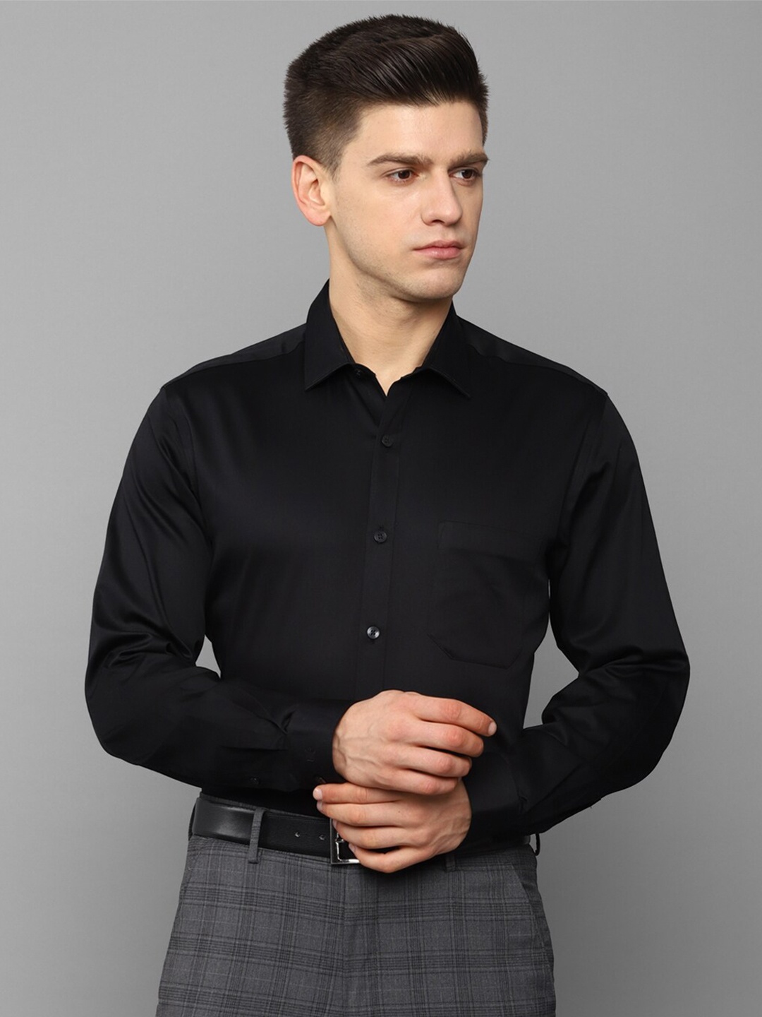 

Louis Philippe Men Black Slim Fit Formal Shirt