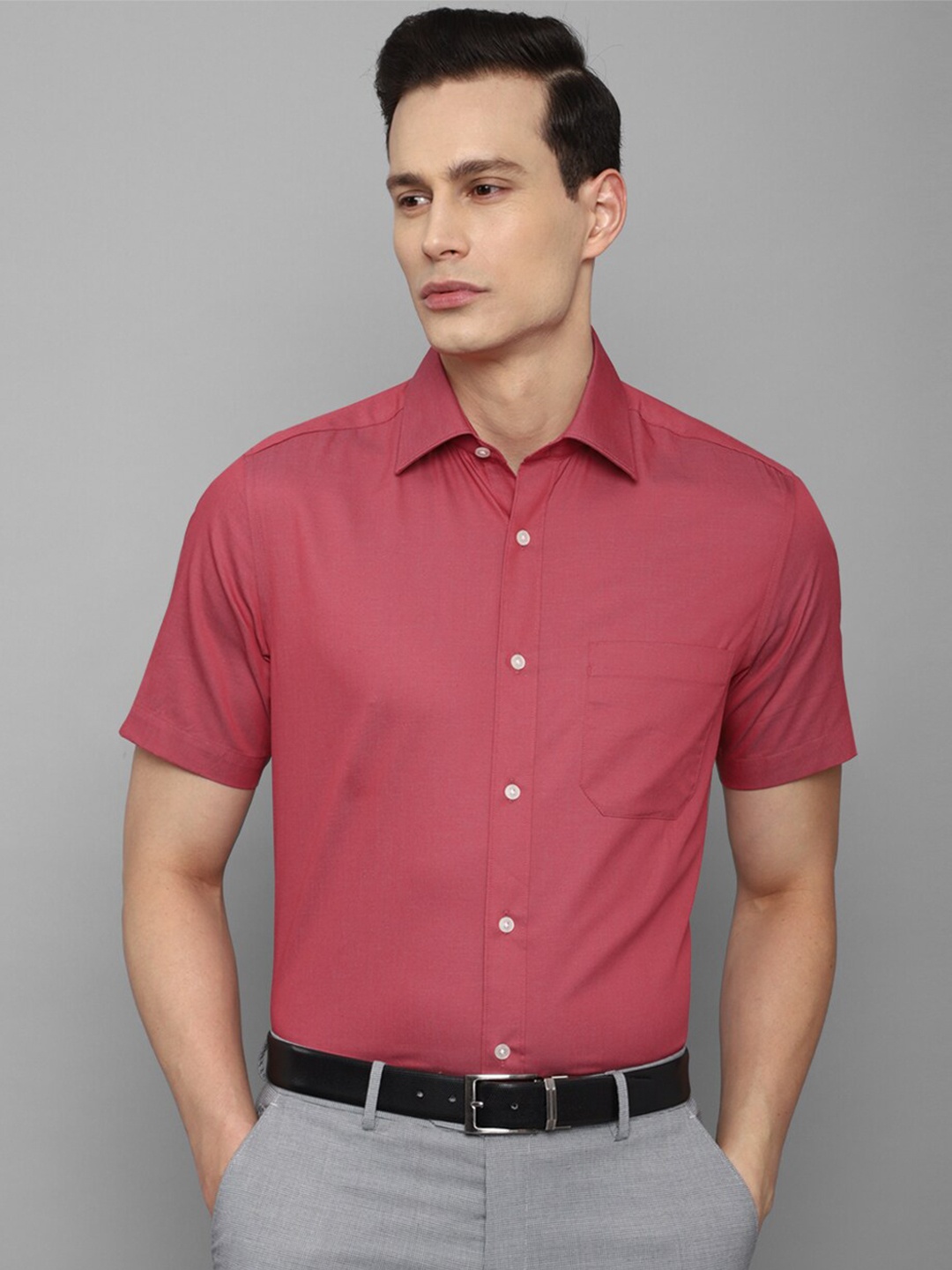 

Louis Philippe Men Pink Formal Shirt