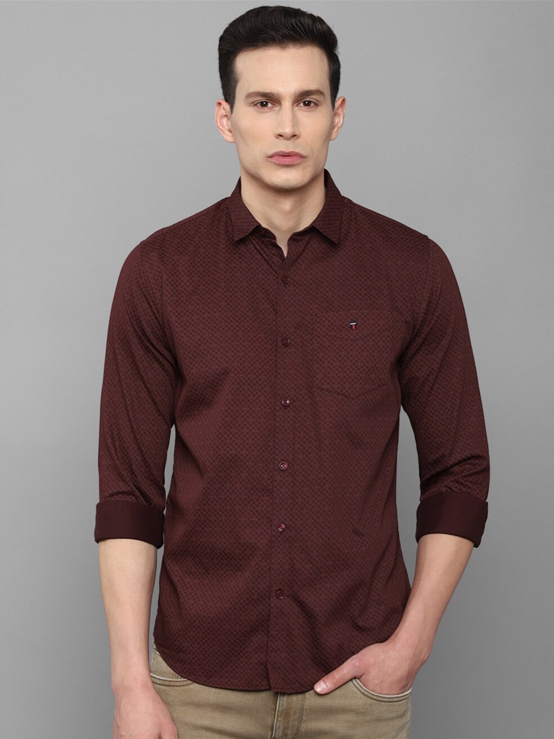 

Louis Philippe Sport Men Maroon Slim Fit Printed Casual Shirt