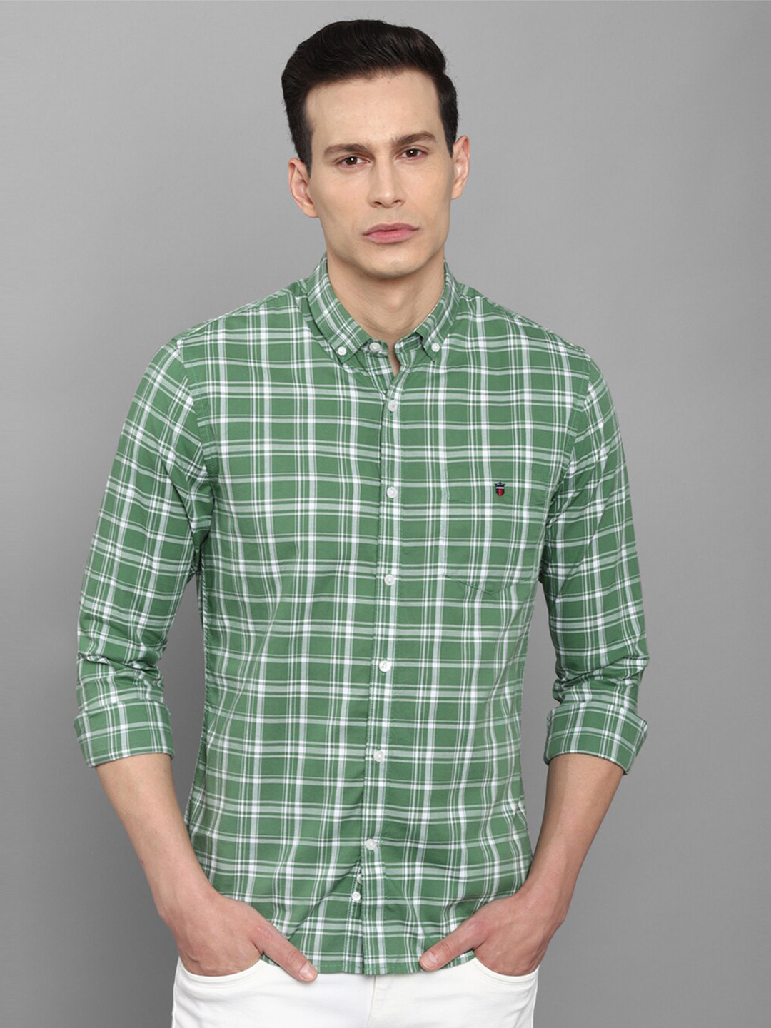 

Louis Philippe Sport Men Green Checked Cotton Slim Fit Casual Shirt