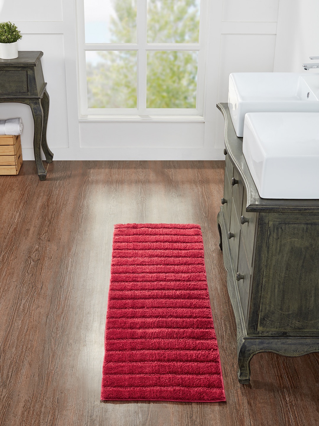 

Pano Red Solid 1600 GSM Bath Rug