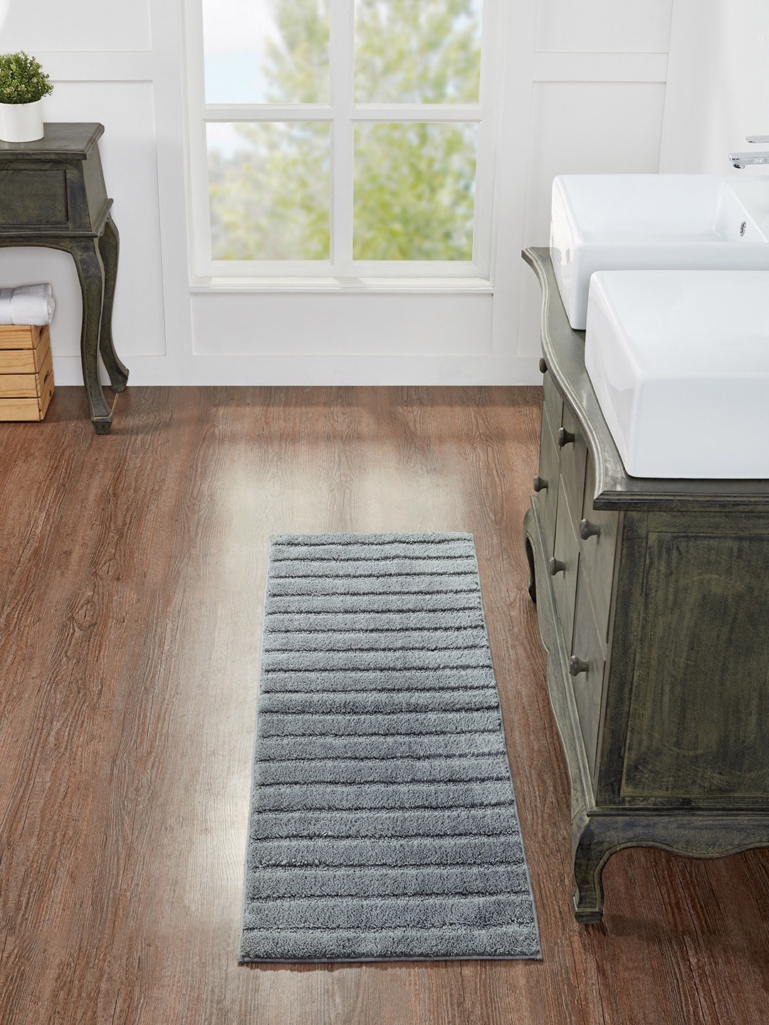 

Pano Charcoal-Grey Solid 1600 GSM Anti-Skid Bath Rug