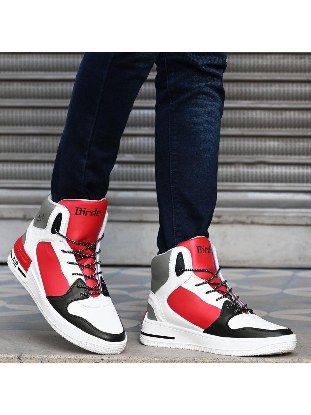 

BIRDE Men Red Colourblocked Sneakers