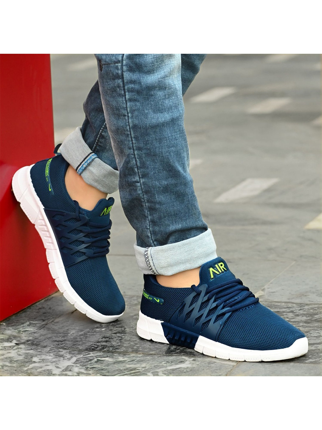

BIRDE Men Blue Woven Design Sneakers