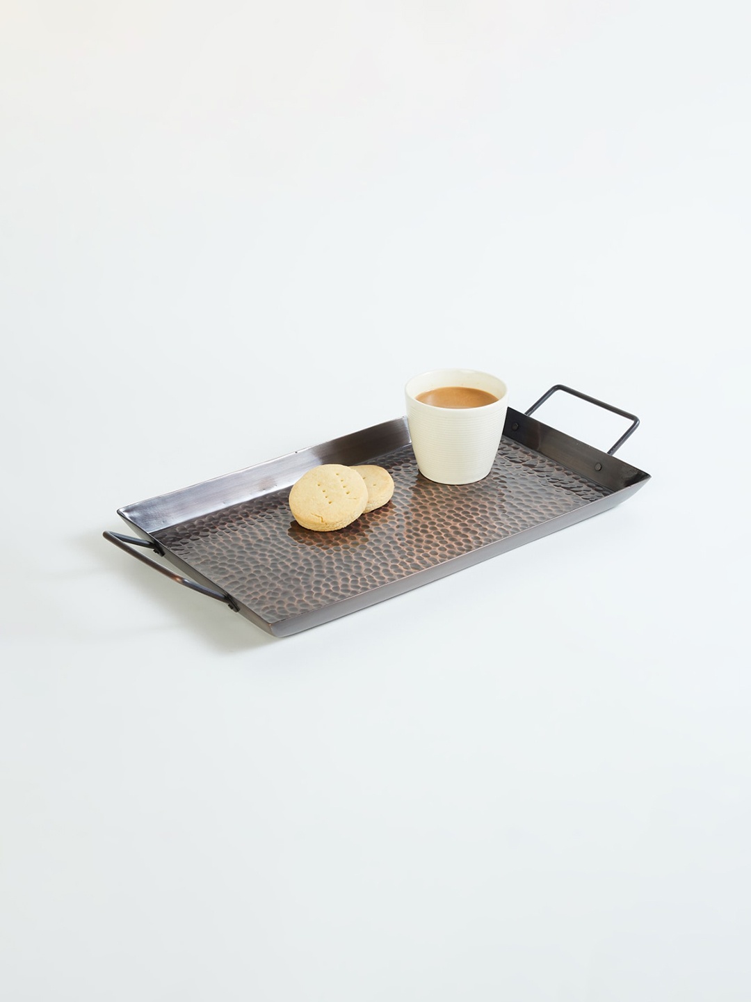 

Home Centre Black Mirage Kalavera Textured Aluminium Serving Tray