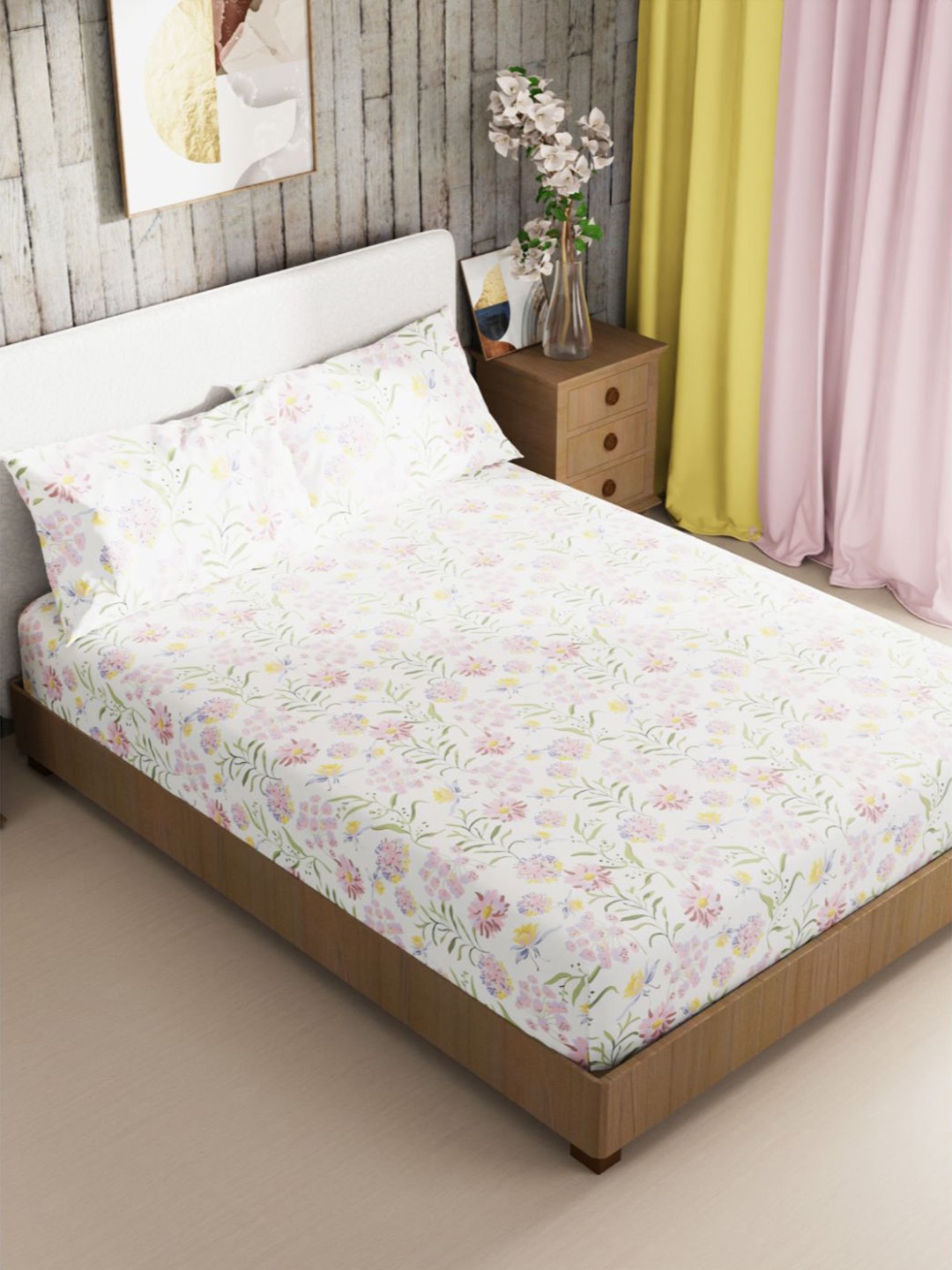 

BIANCA Green & Pink Floral 186 TC King Bedsheet with 2 Pillow Covers