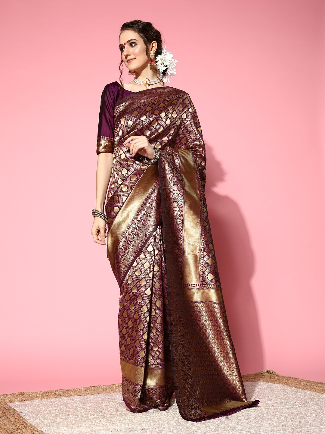 

Saree mall Purple & Gold-Toned Ethnic Motifs Zari Silk Blend Banarasi Sarees
