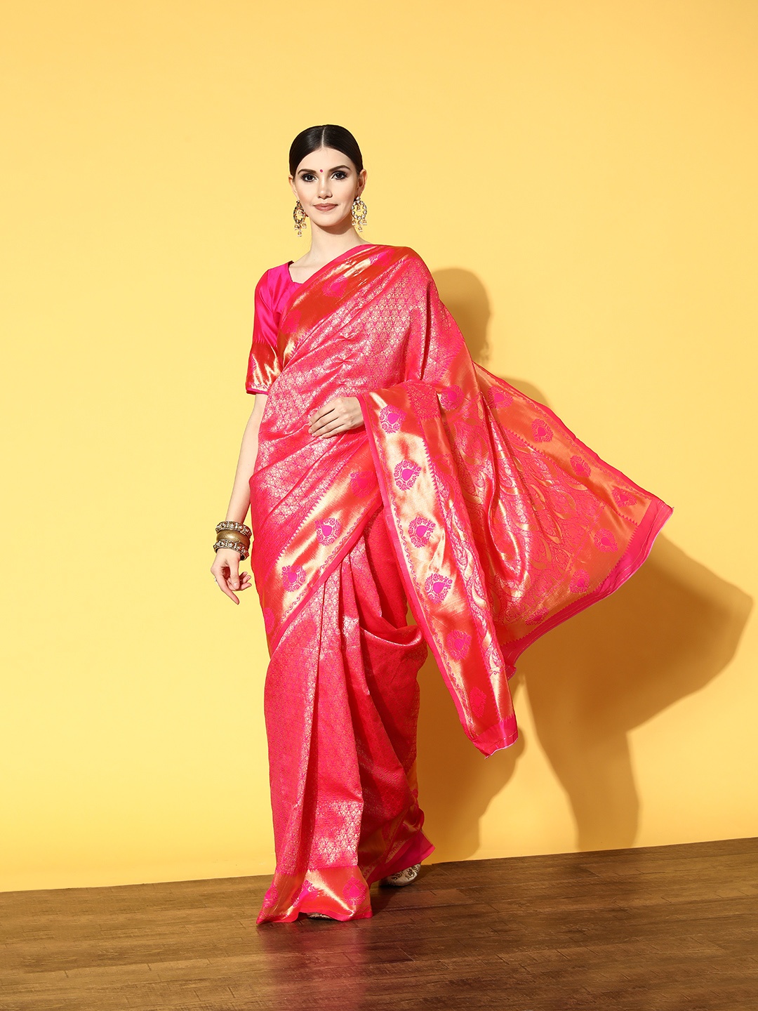 

Saree mall Green & Pink Ethnic Motifs Zari Silk Blend Dharmavaram Sarees