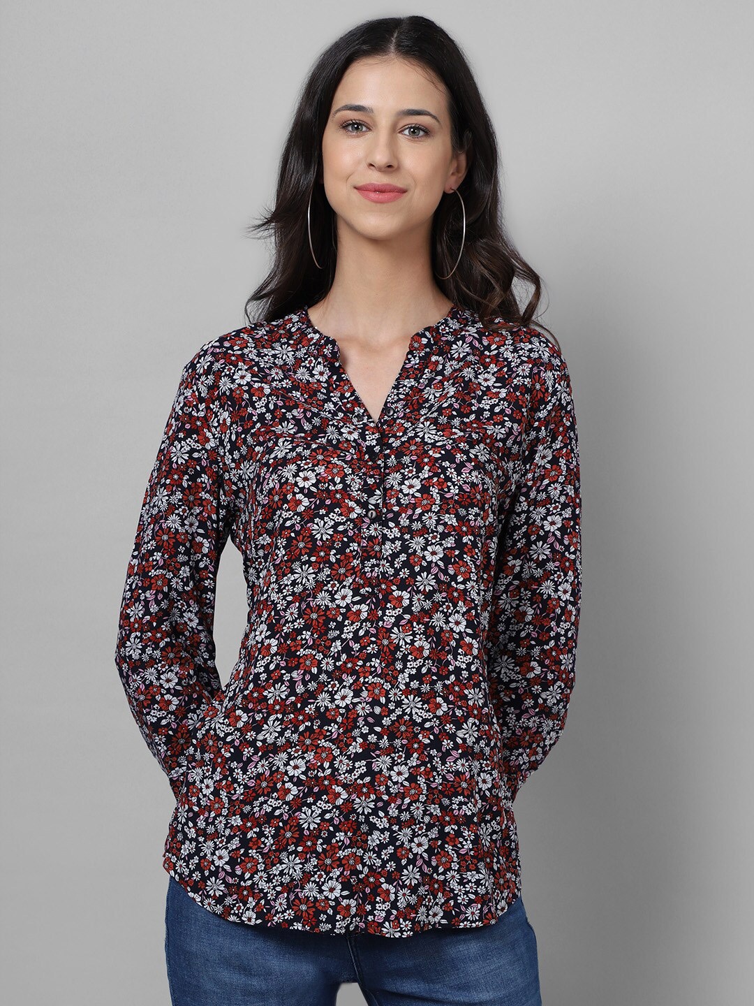 

Cantabil Women Black & White Printed Tunic