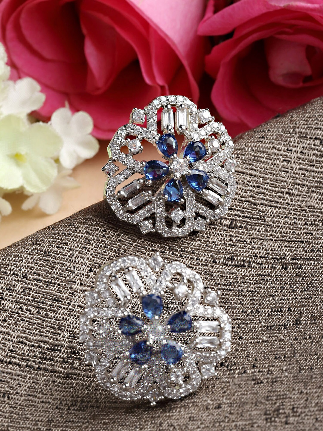 

KARATCART Silver-Toned & Blue American Diamond Circular Studs Earrings