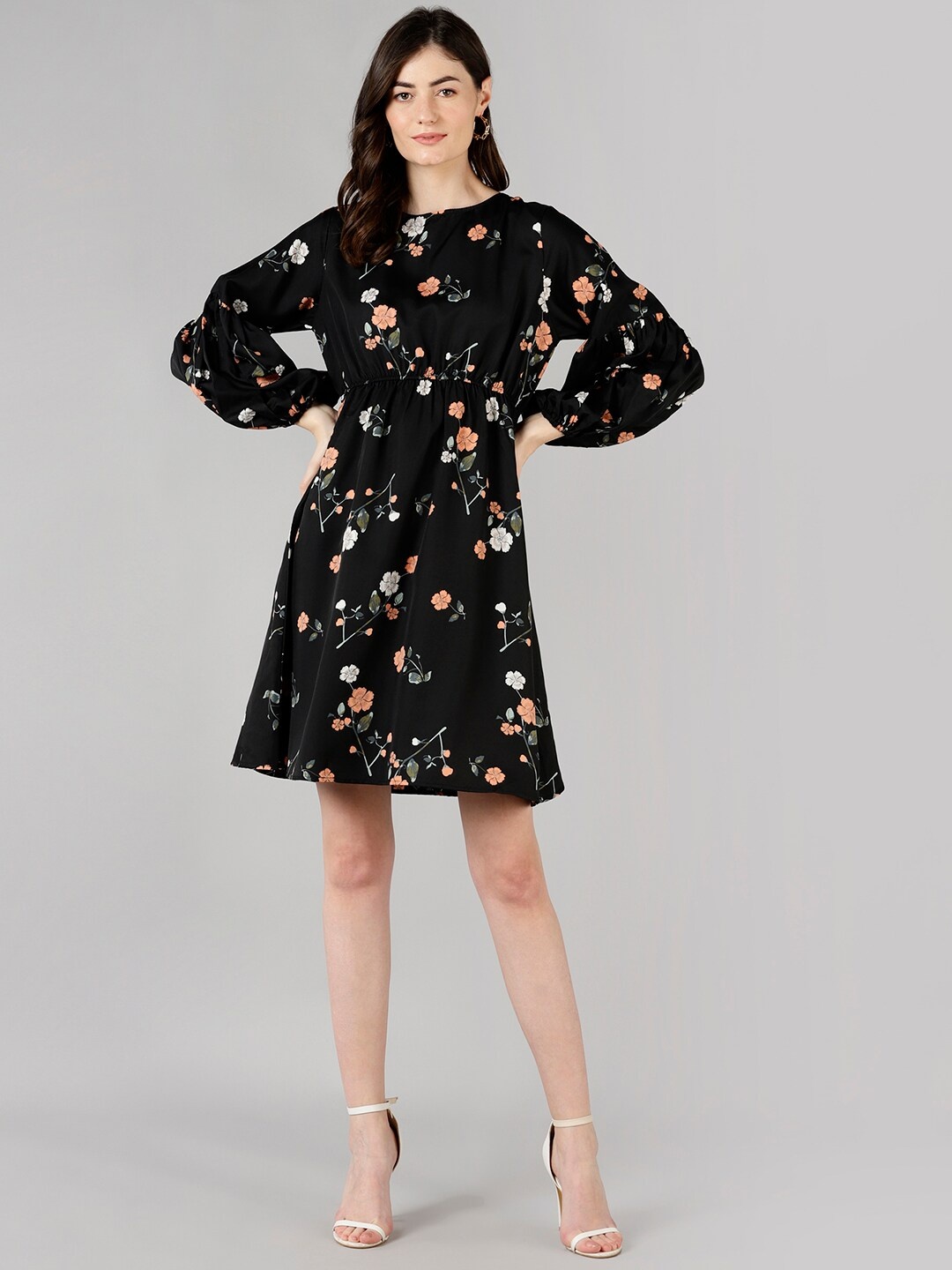 

Fashfun Women Black Floral Crepe Dress