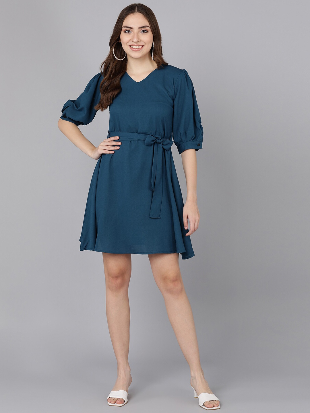 

Fashfun Teal Crepe Dress