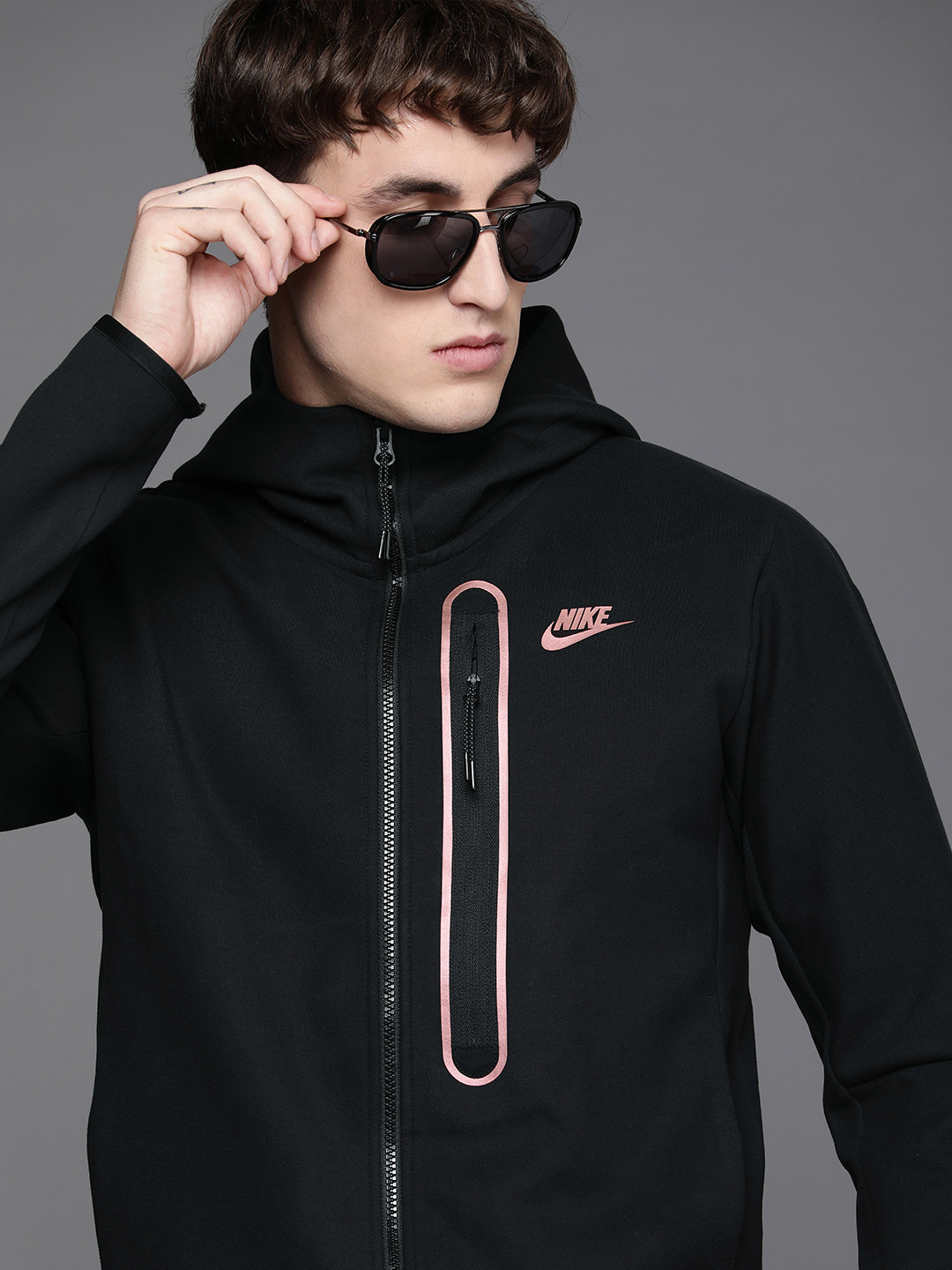 

Nike Men Black Sportswear Tech Fleece Full-Zip Hoodie Sporty Jacket