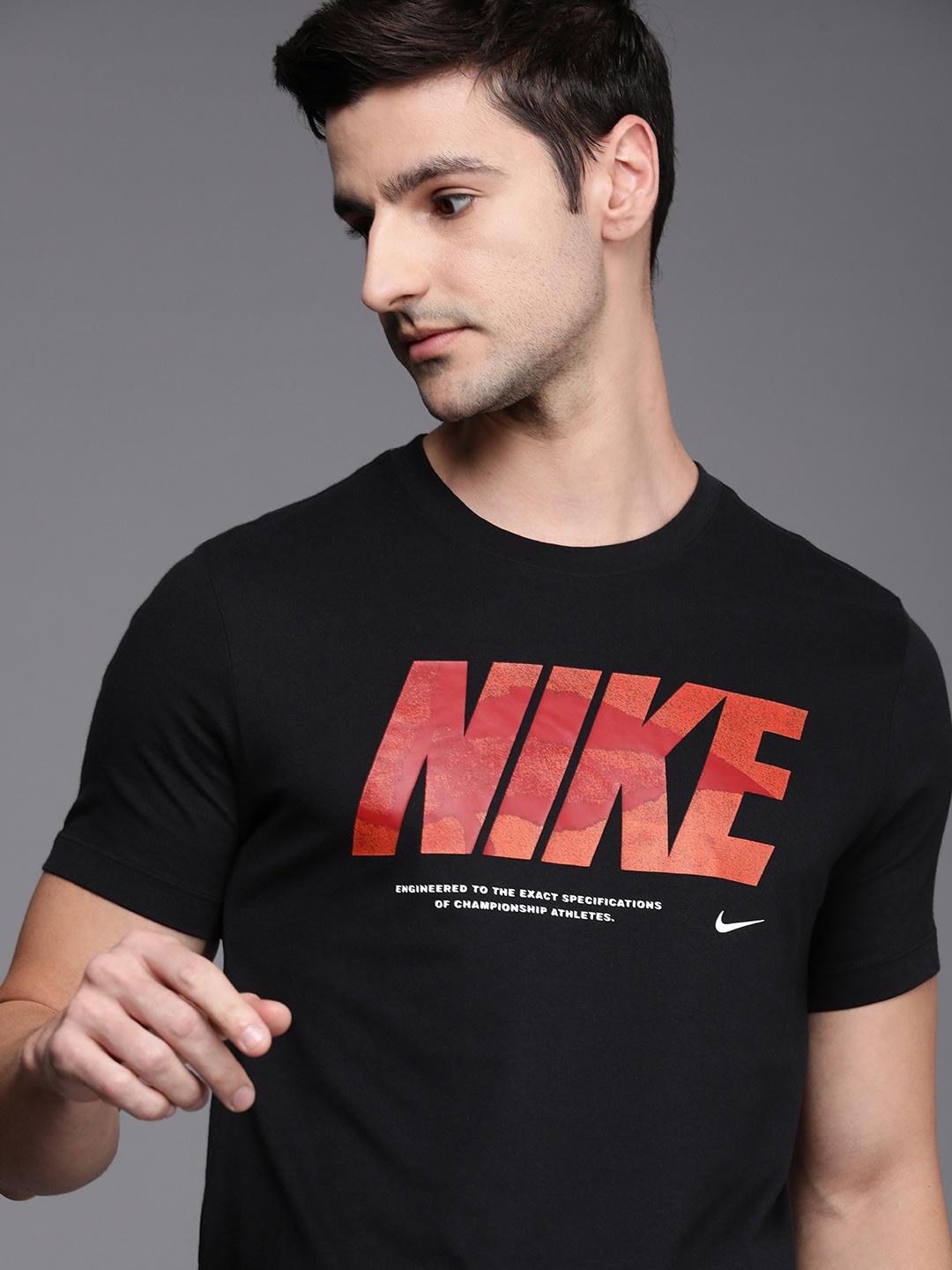 

Nike Men Black Brand Logo Printed Dri-FIT Training T-shirt