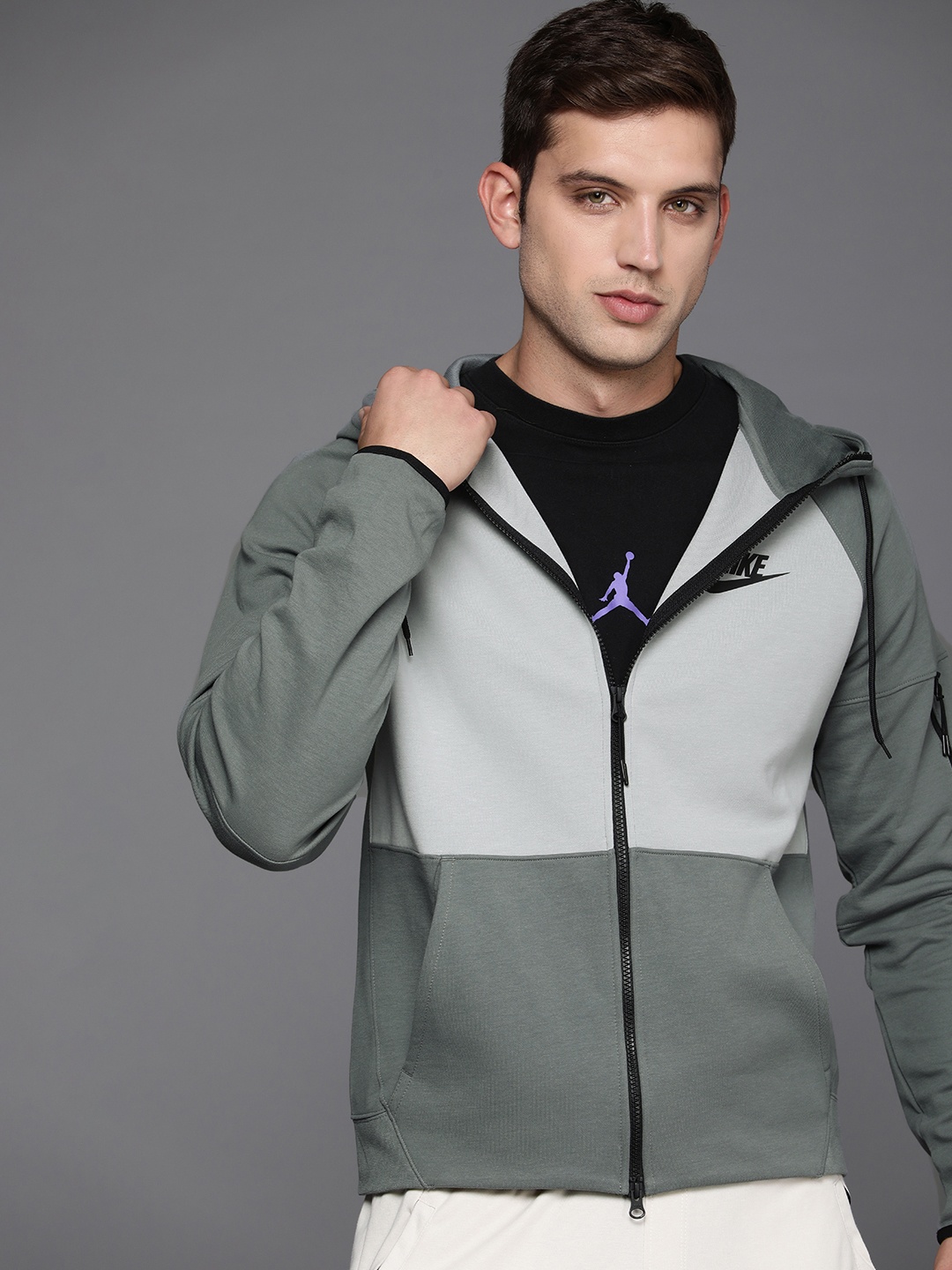 

Nike Men Grey Colourblocked Tech Essentials Full-Zip Fleece Hoodie Sporty Jacket