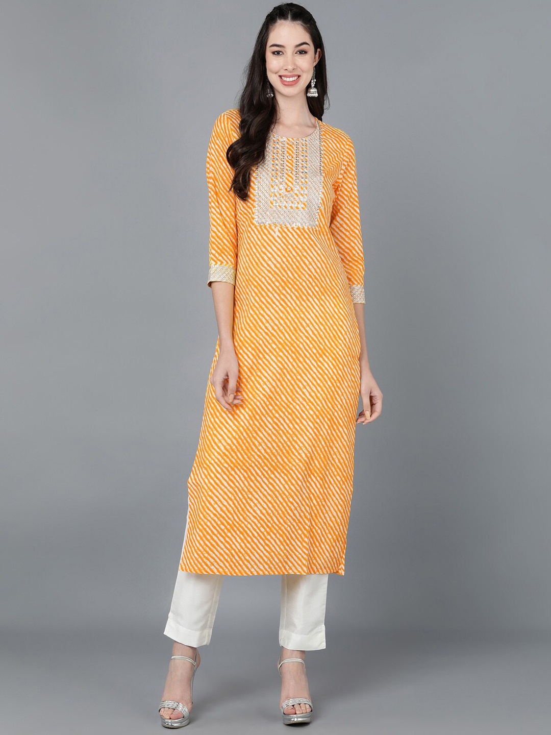 

Kipek Women's Cotton Lehriya Print Straight Kurta, Orange