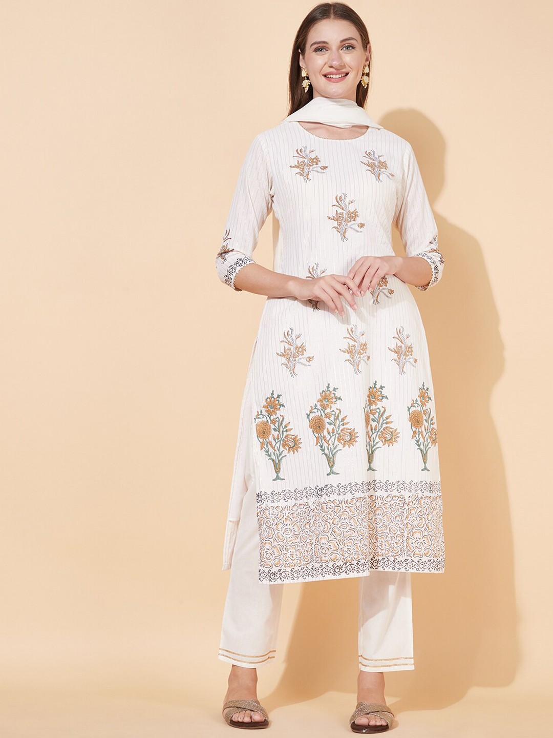 

FASHOR Women Off White Printed Gotta Patti Kurti with Pant & Dupatta