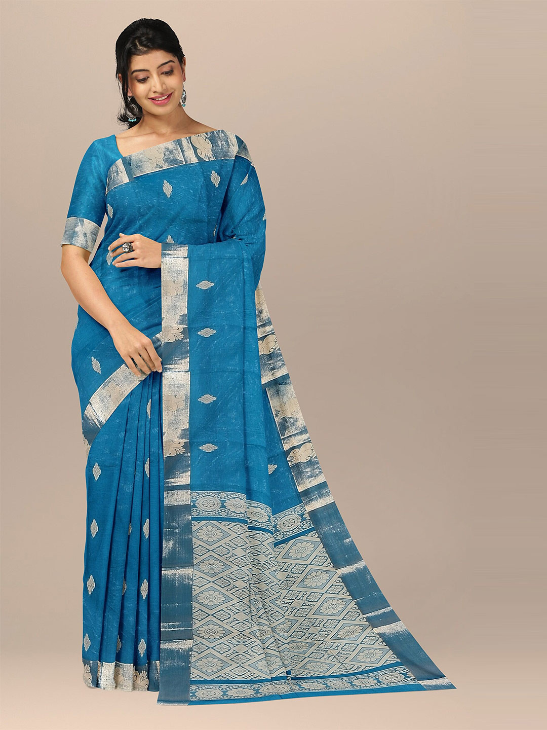 

The Chennai Silks Blue & Gold-Toned Ethnic Motifs Zari Pure Cotton Fusion Kovai Saree